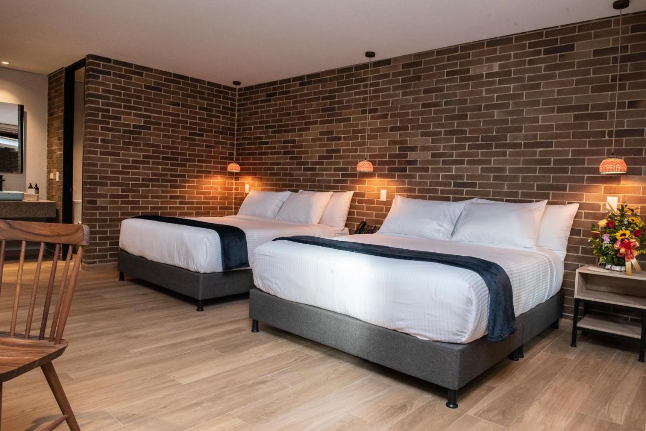 Casa Rose Hotel Carmen de Viboral エクステリア 写真