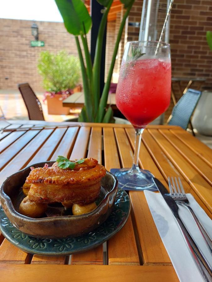 Casa Rose Hotel Carmen de Viboral エクステリア 写真